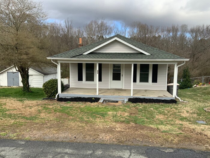 922 Oval St, Kannapolis, NC 28081 House Rental in Kannapolis, NC