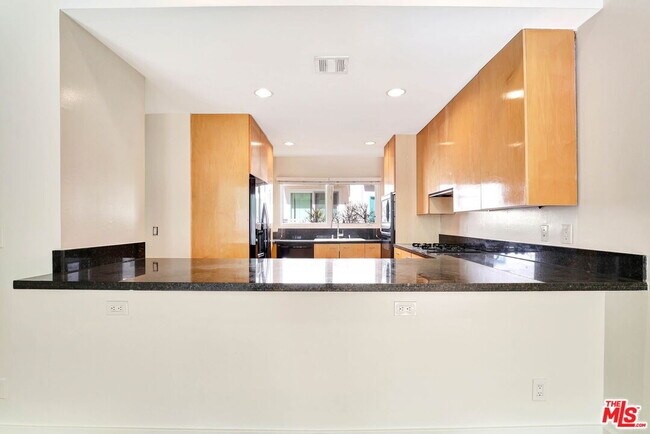 Foto del edificio - 811 21st St