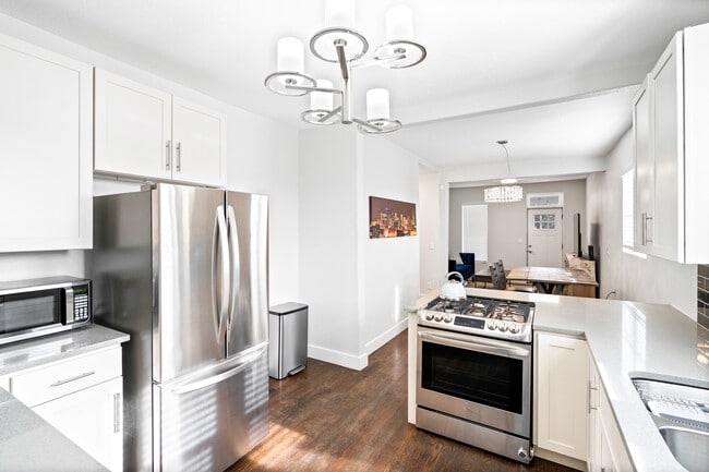 Photo - 4411 Logan St Townhome