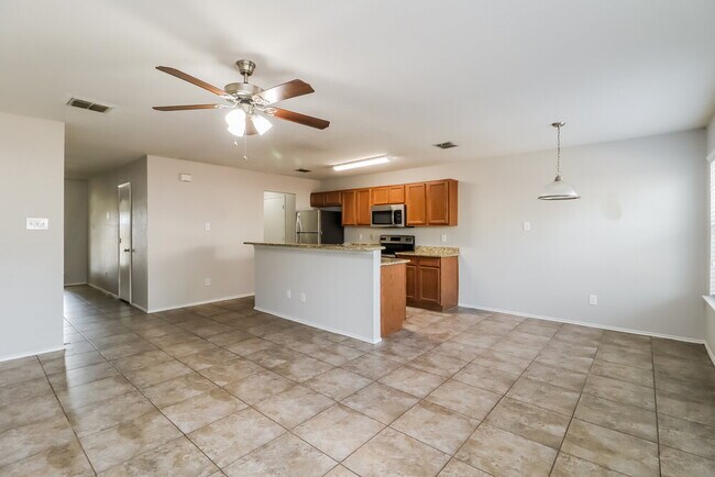 Foto del edificio - 10628 Wild Oak Dr