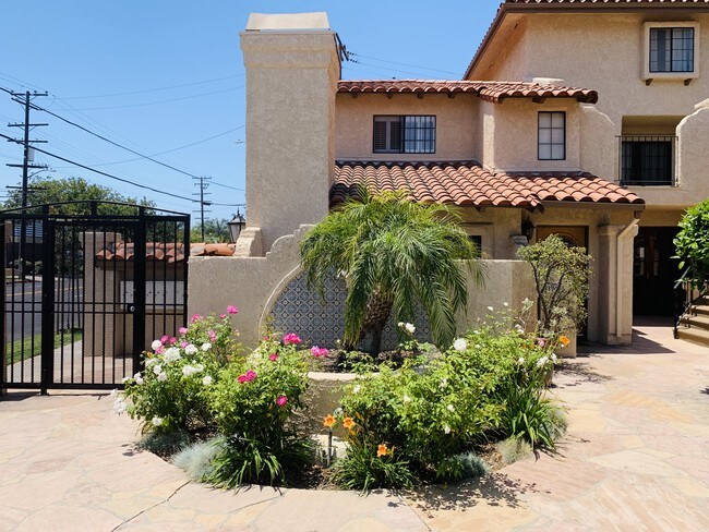 Foto del edificio - 3943 W 182nd St