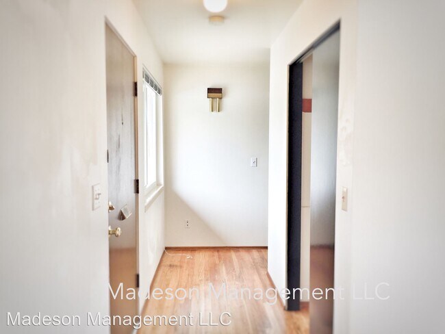Foto del edificio - 8501 28th Ave NW