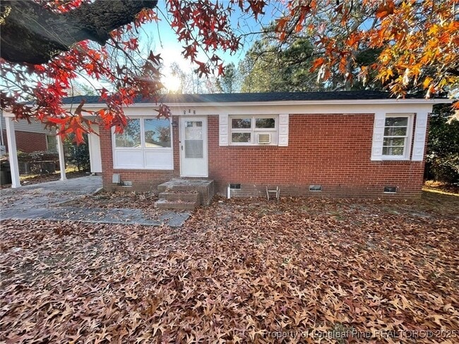 Building Photo - 502 Spring Ave