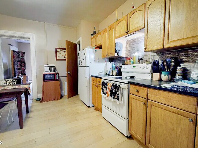 Foto del edificio - 378 Madison Ave