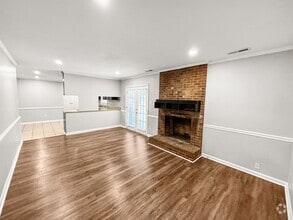 Building Photo - 3001 Jason Dr