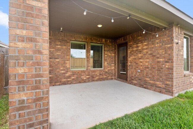 Building Photo - 3518 Sicily Island Ln