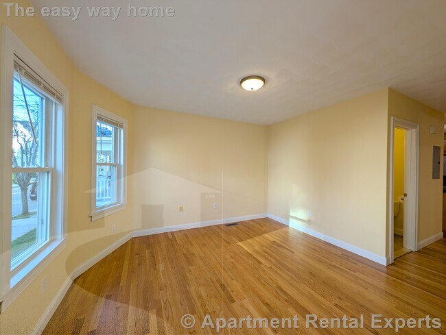 Foto del edificio - 615 Boston Ave