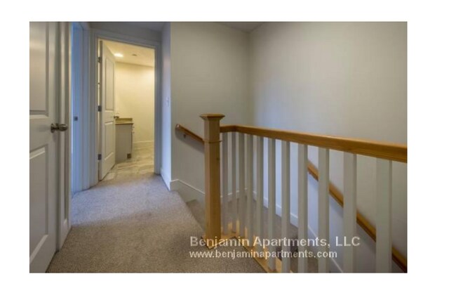 Foto del edificio - 10 2nd St