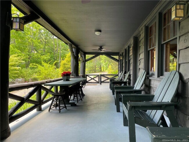 Building Photo - 55 Wood Creek Rd