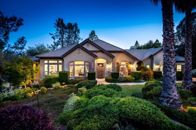 Foto del edificio - 1109 Holly Leaf Ln