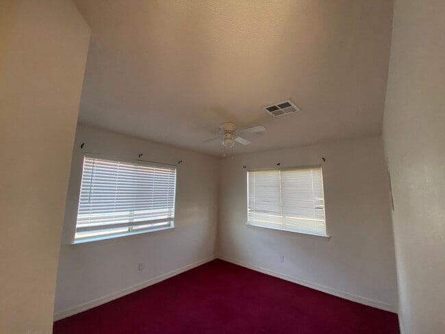 Building Photo - HOLIDAY SPECIAL  $1,695.00 First two month...