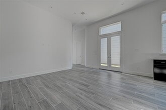 Building Photo - 8930 Spring Knoll Forest Dr