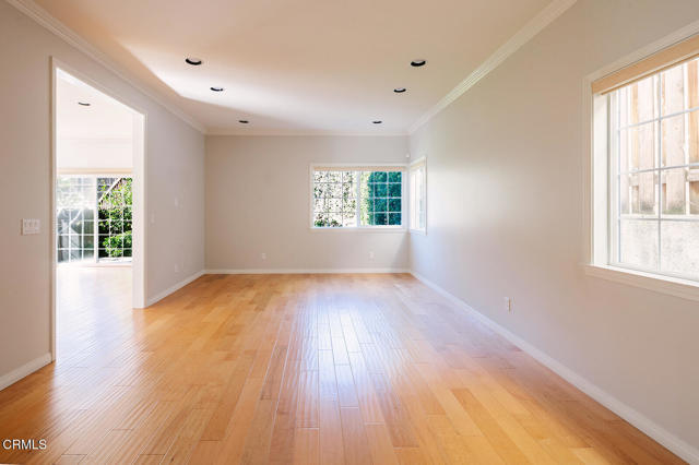 Foto del edificio - 2409 Olive Ave