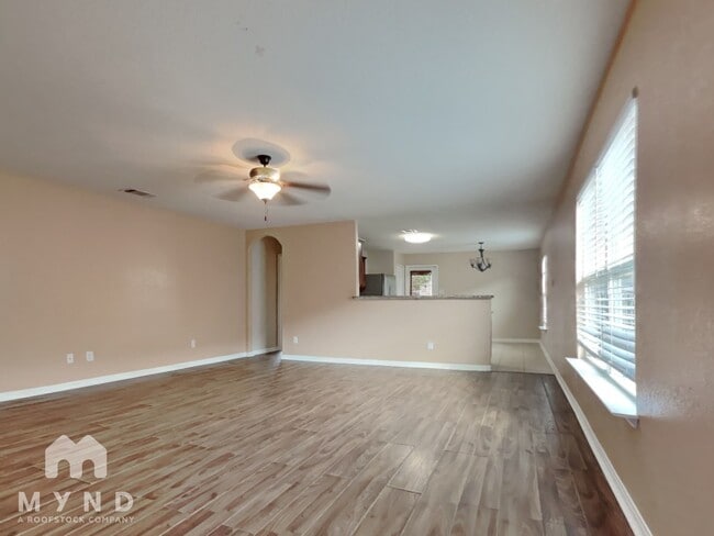 Building Photo - 1680 Amy Dr