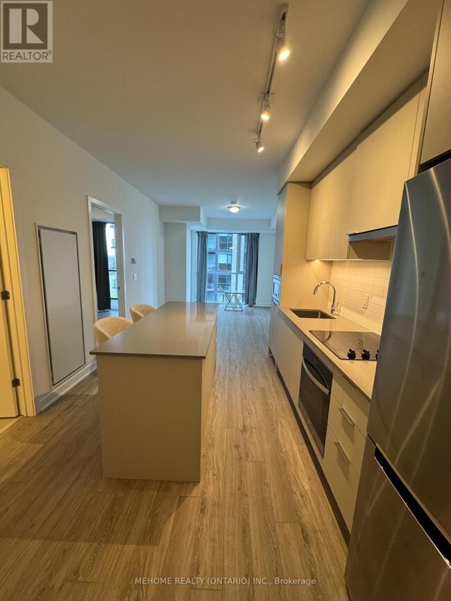 Photo du bâtiment - 3071 Trafalgar Rd