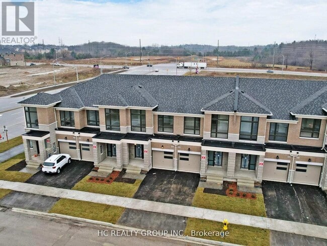 Building Photo - 827 Smoothwater Ln