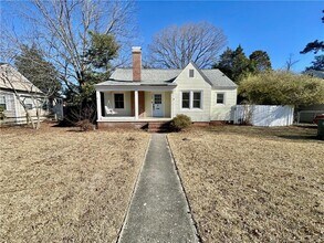 Building Photo - 2532 McNeill Cir