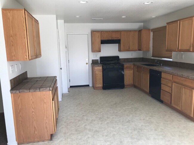 Building Photo - 13710 Colorado Ln