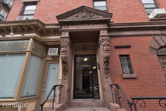 Primary Photo - 1200 Washington St