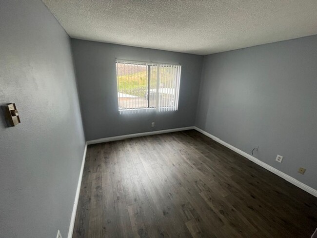 Building Photo - Lovely Bonita condominium