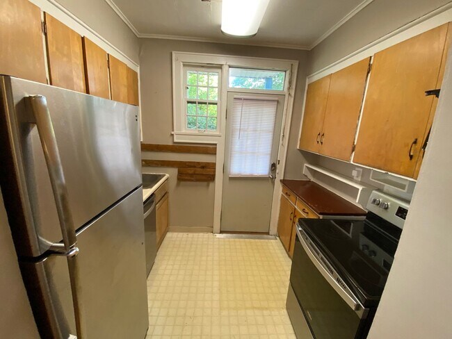 Building Photo - W Patterson Ave 69-71 NCR