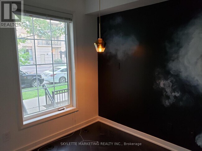 Photo du bâtiment - 3 Everson Dr