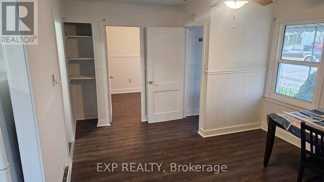 Building Photo - 6318 Skinner St