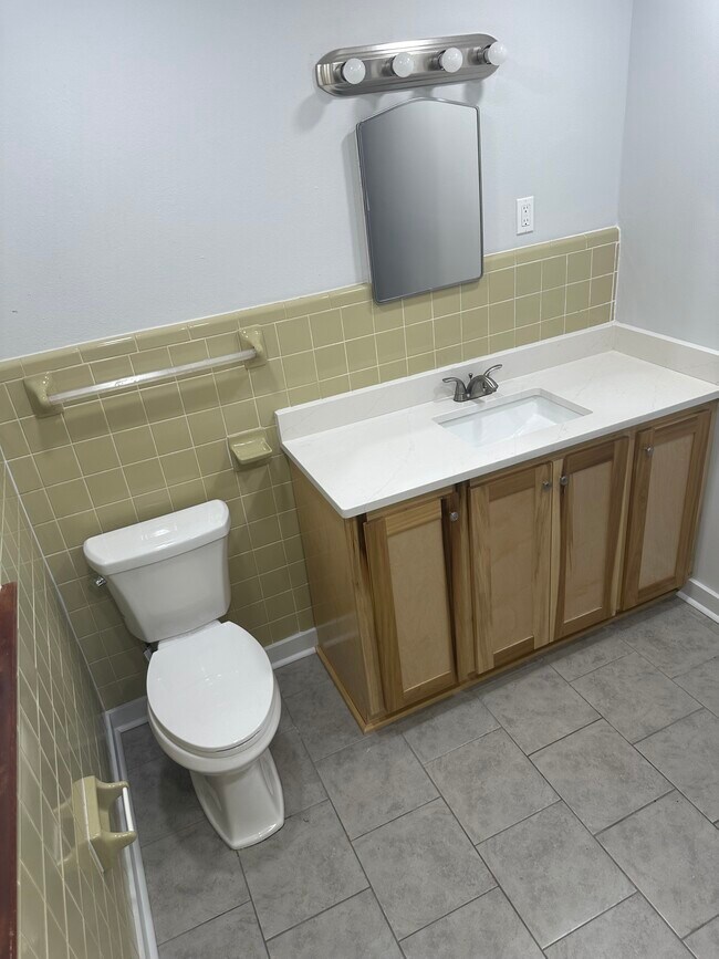 Foto del edificio - 729 Kenney St