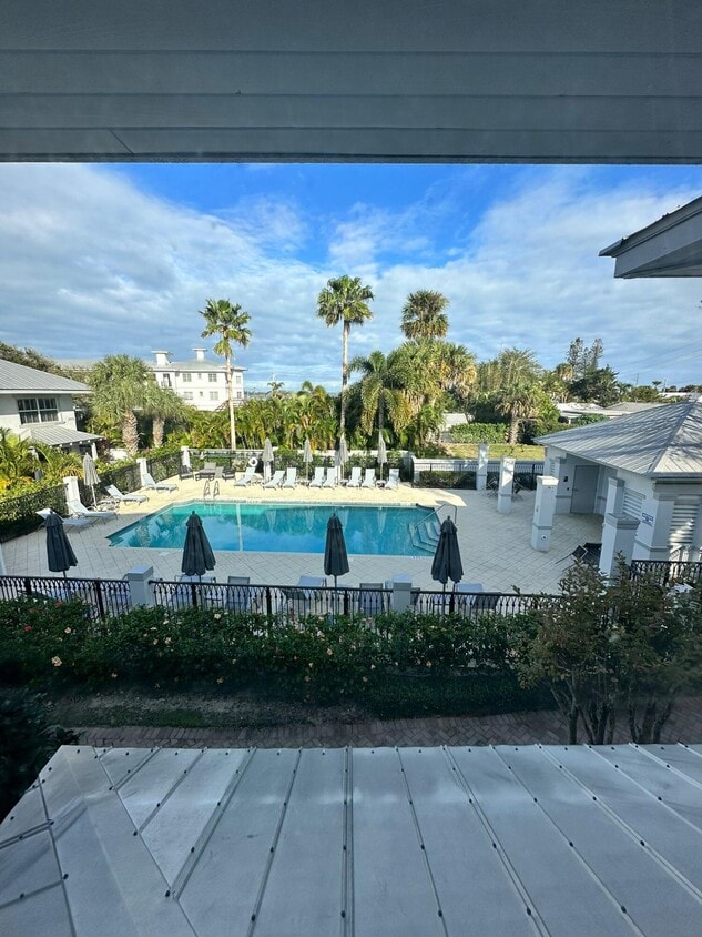Foto principal - 3653 NE Pineapple Ave