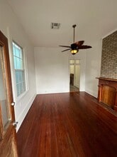 Building Photo - 426 Belleville St