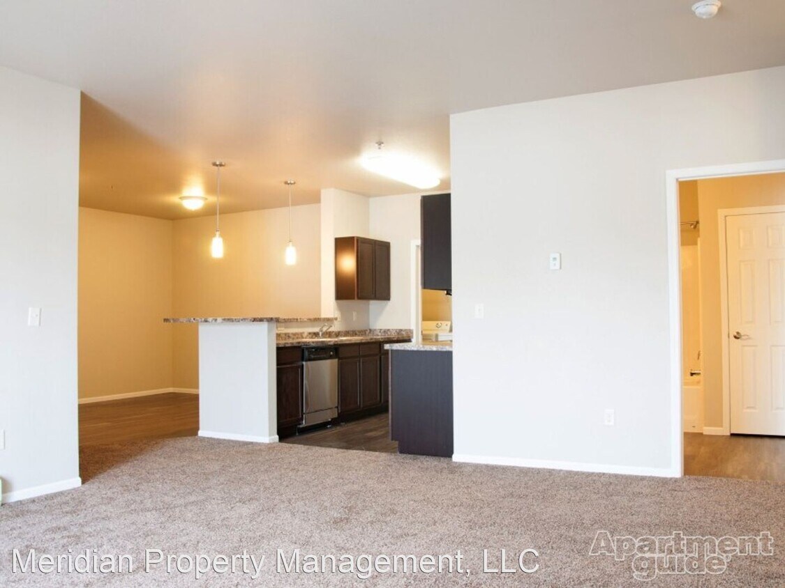 Building Photo - 2 br, 1 bath Apartment - 5450 26th St S 54...