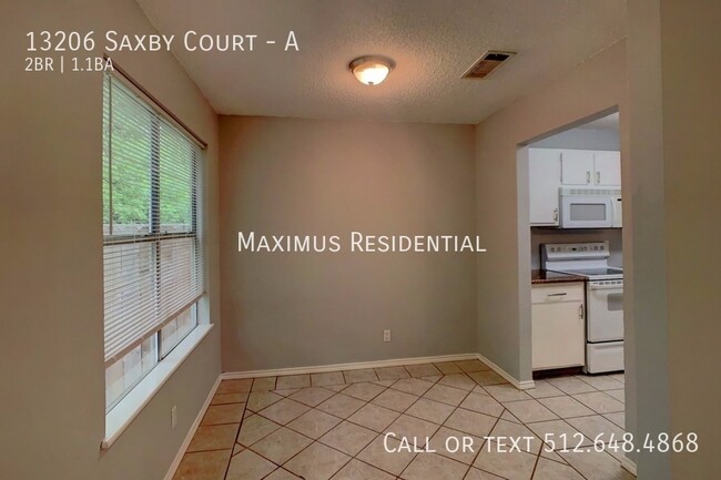 Foto del edificio - 13206 Saxby Ct