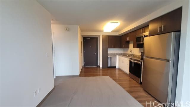 Building Photo - 988 Halekauwila St