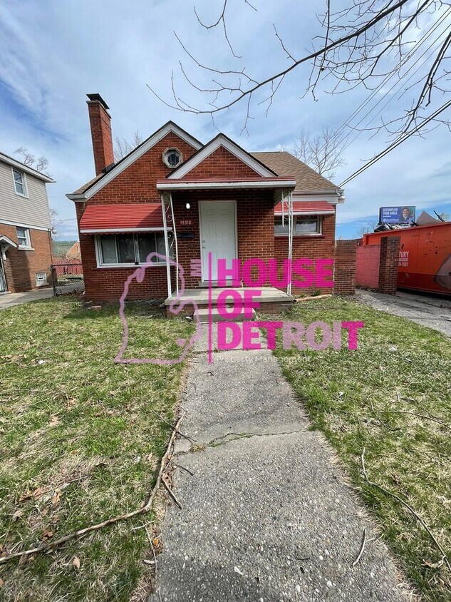 Primary Photo - 3 BEDROOM | 1 BATH | FREE PRE SCREEN