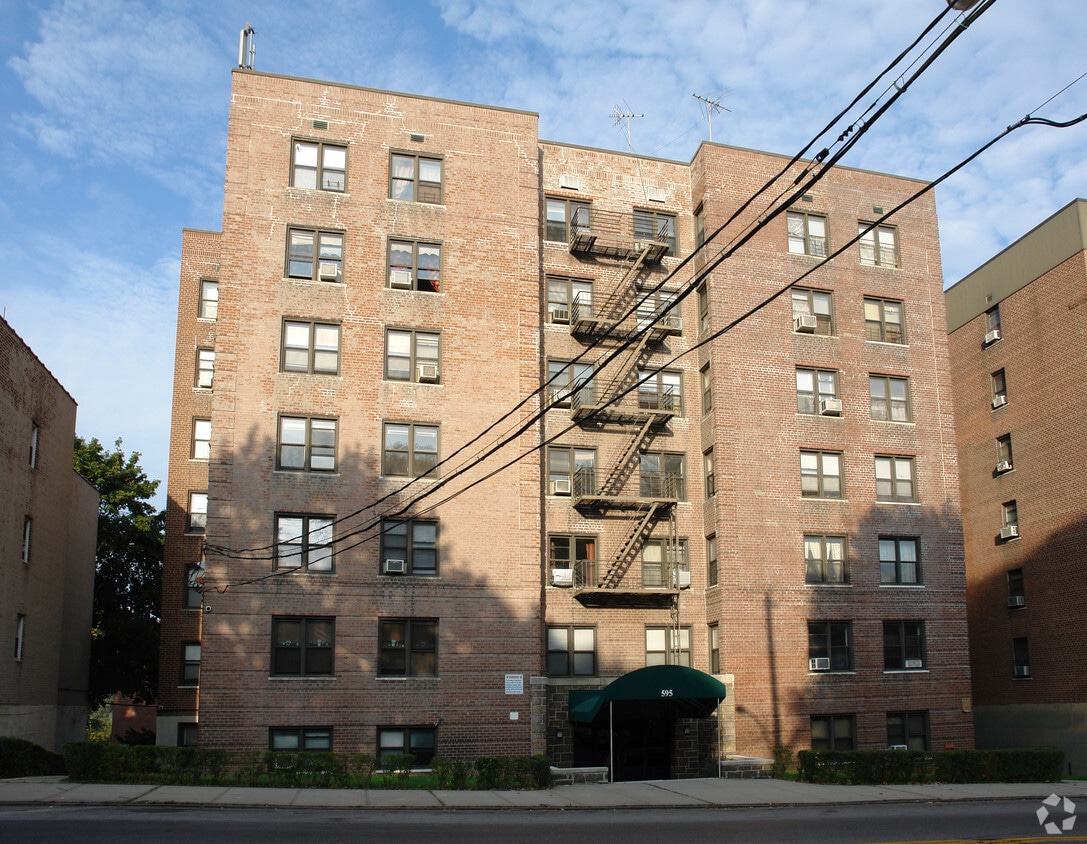 595 Mclean Ave, Yonkers, NY 10705 Apartments in Yonkers, NY
