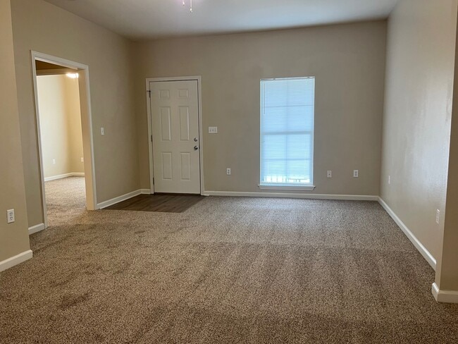 Living area - 289 Bella Sera Ln