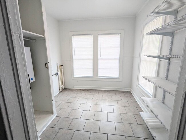 Building Photo - 3 Bedroom on the TX Side - Coming Availabl...