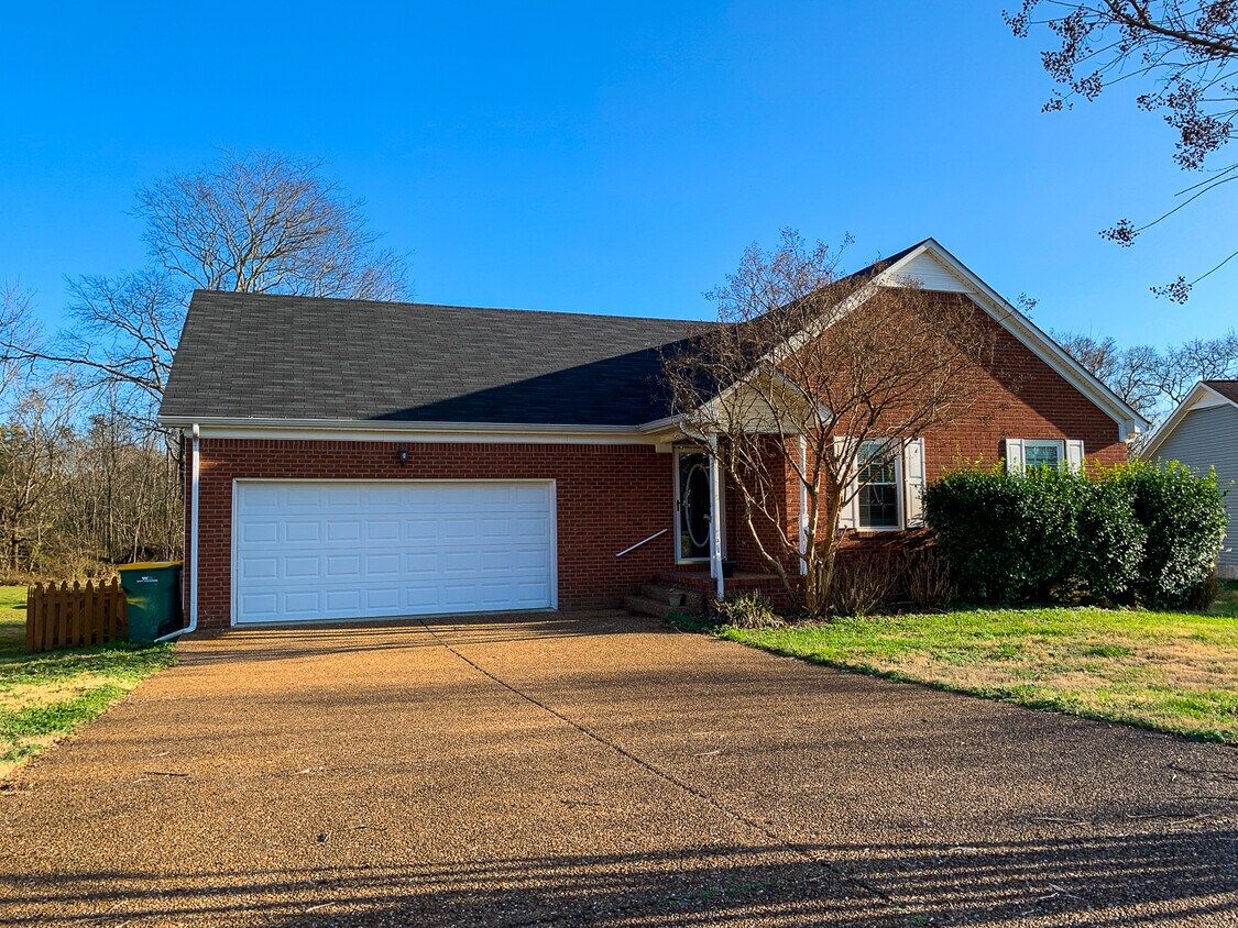 2929 Faldo Ln, Spring Hill, TN 37174 House Rental in Spring Hill, TN