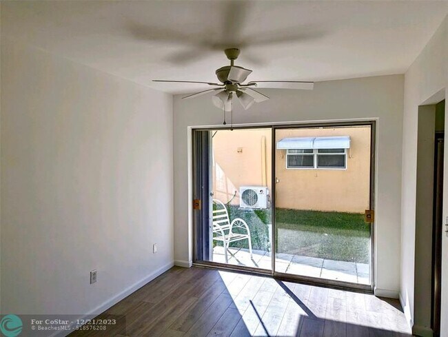 Foto del edificio - 3850 NE 21st Ave