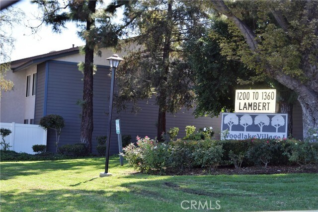 Primary Photo - 1220 W Lambert Rd