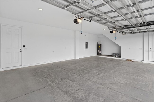 Building Photo - 2967 Embark Trl