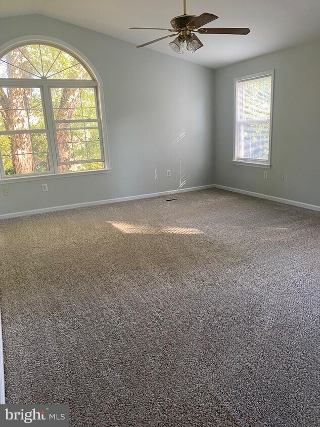 24113 Welsh Rd, Gaithersburg, MD 20882 House Rental in Gaithersburg