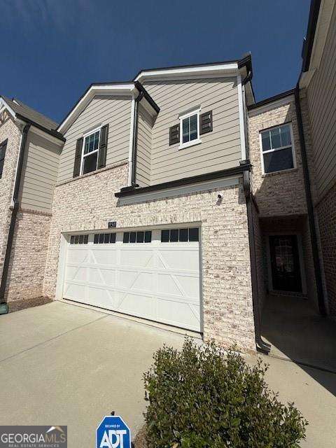 Building Photo - 950 Sunny Lk Dr