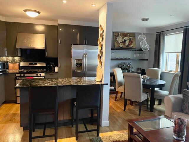Foto del edificio - 6025 74th St