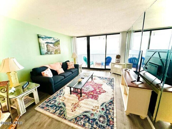 Foto del edificio - 6905 Thomas Dr