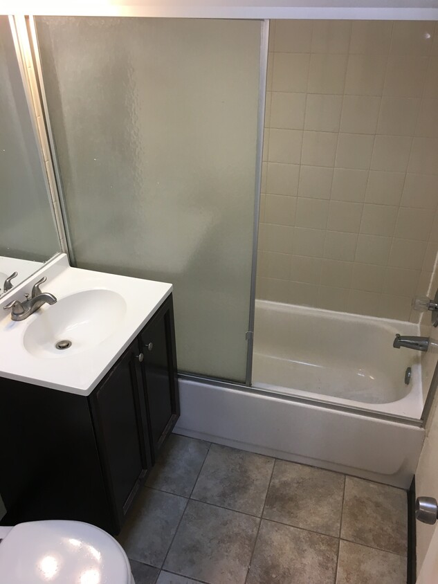 Foto principal - 3556 Cresson St