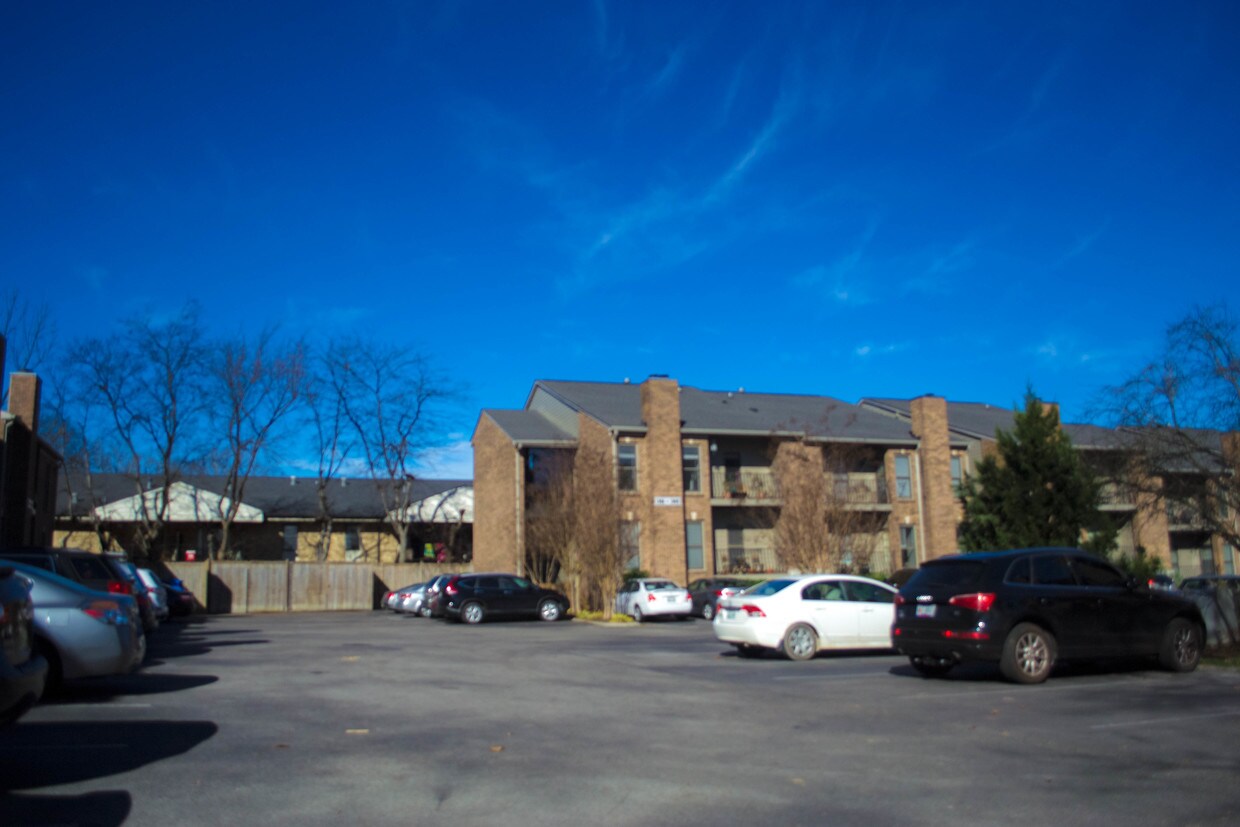 Primary Photo - 301 Sloan Rd