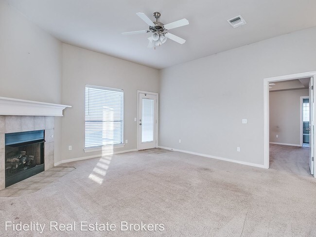 Building Photo - 4 br, 2 bath House - 17717 Spacious Sky Ct