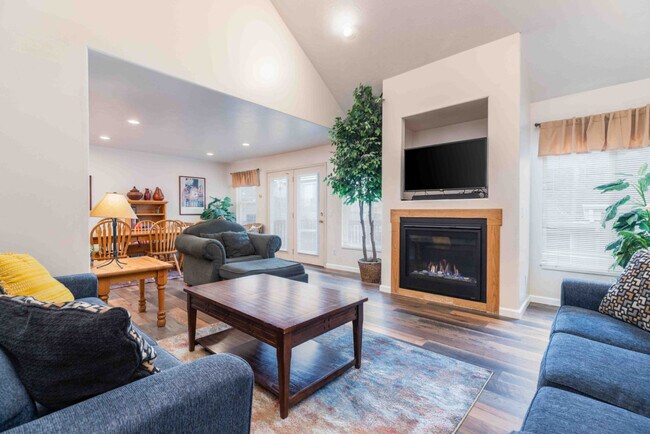 Building Photo - 3581 Rustic Spring Ln