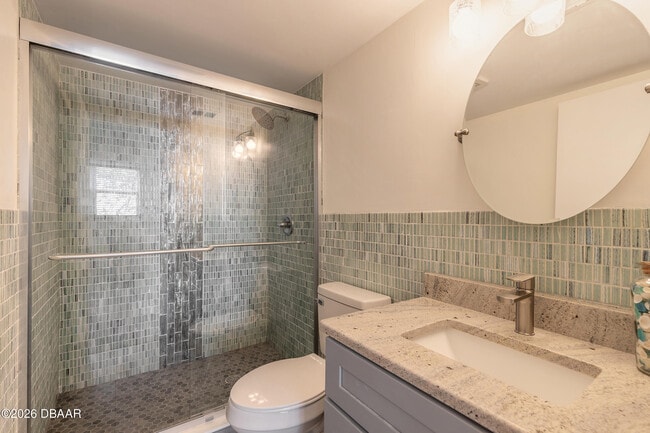 Foto del edificio - 1224 S Peninsula Dr